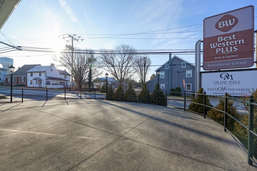 More Photos Of 3610 Newport rd, Intercourse Specialty For Lease