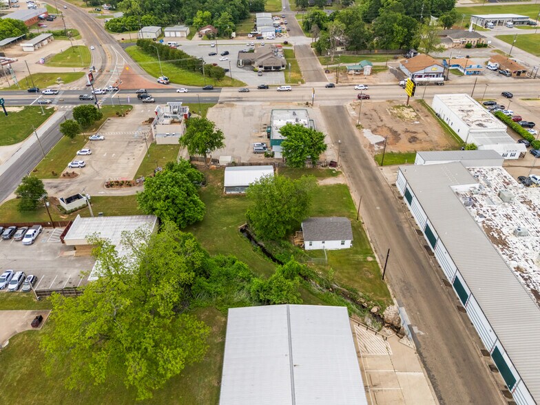 More Photos Of 509 US Highway 271 N, Gilmer Flex For Sale