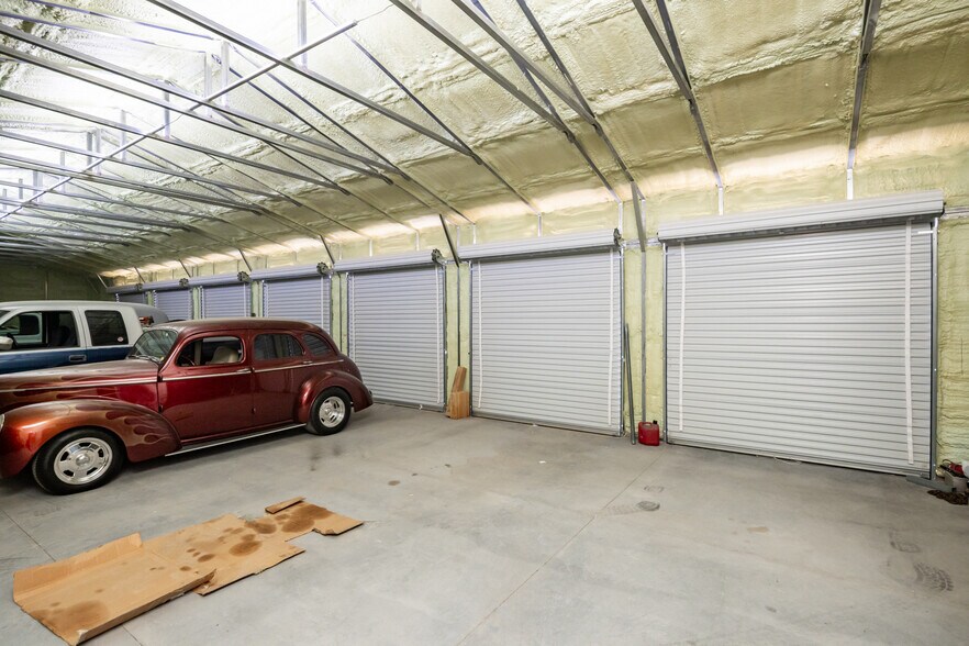 More Photos Of 8089 Wagon Wheel Dr, Lake Havasu City Warehouse For Sale