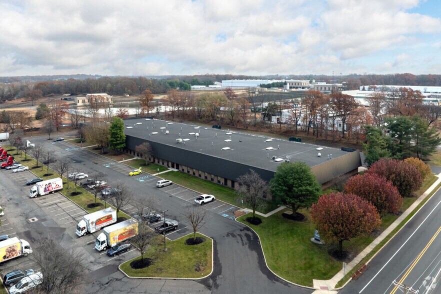 More Photos Of 1200A Taylors Ln, Cinnaminson Warehouse For Lease