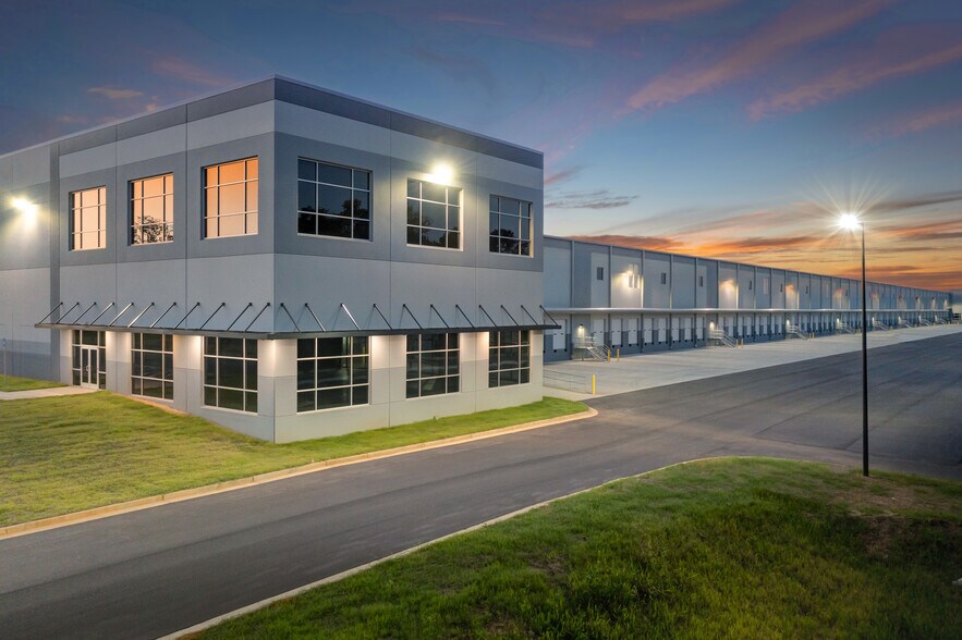More Photos Of 2475 Hwy 155, Locust Grove Distribution For Lease