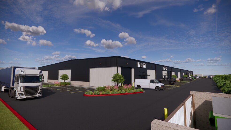 More Photos Of 2020 SW Deerhound Ave, Redmond Warehouse For Lease