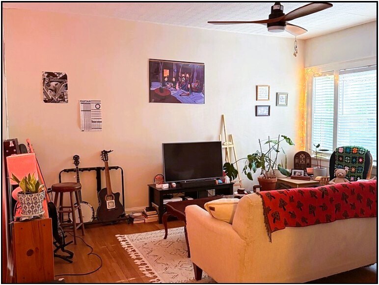 More Photos Of 401 S 38th Ave, Omaha Apartments For Sale