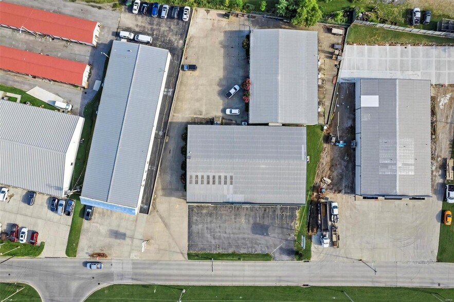 More Photos Of 1014 Linn St, Sikeston Freestanding For Sale