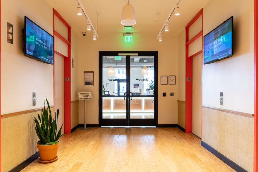 More Photos Of 101 N 1st Ave, Phoenix Office For Lease