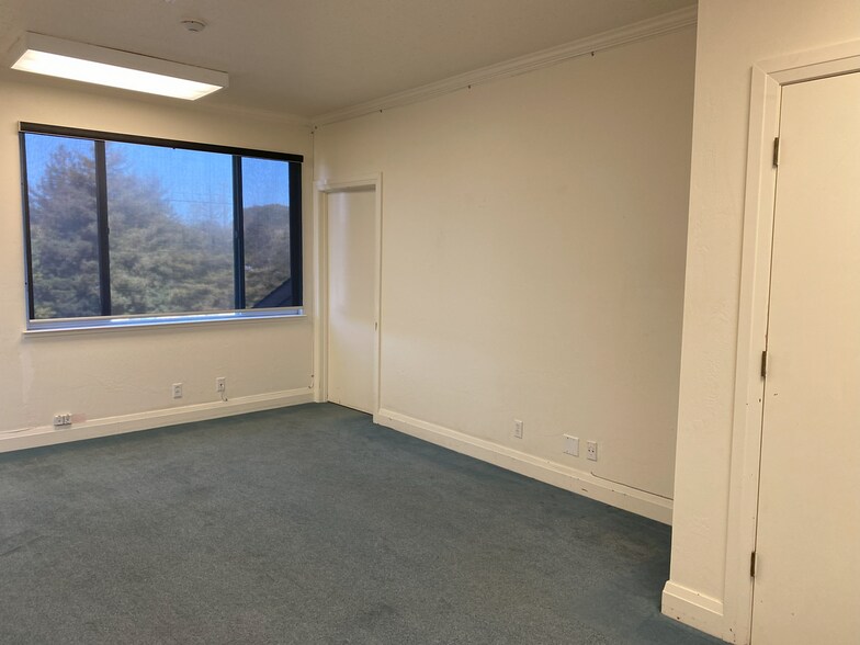 More Photos Of 9029 Soquel Ave, Santa Cruz Medical For Lease