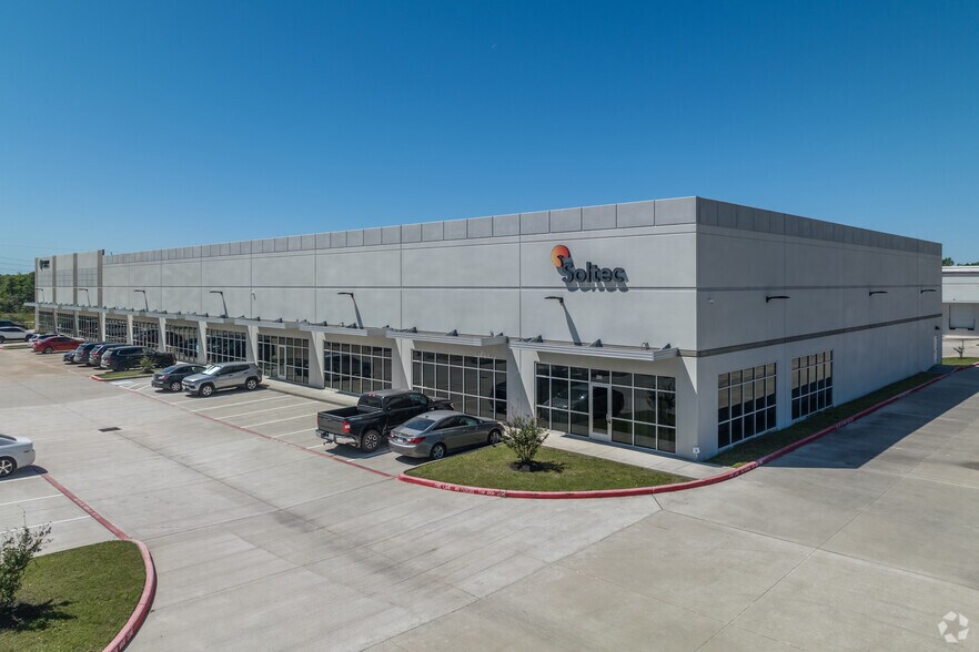 More Photos Of 14426 Medical Complex Dr, Tomball Unknown For Lease