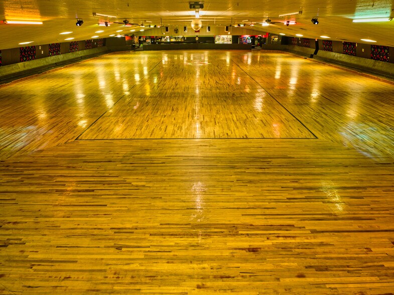 More Photos Of 2724 Emanuel Church Rd, West Columbia Skating Rink For Sale