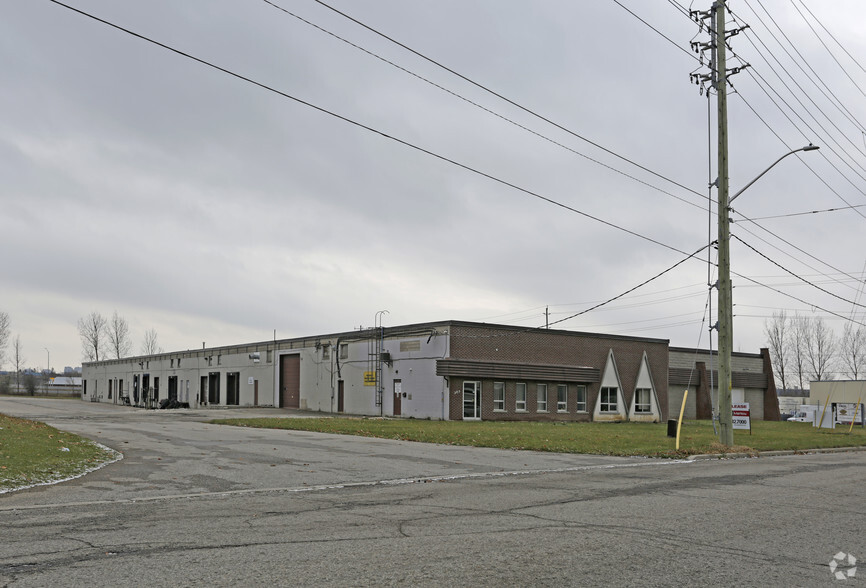 Primary Photo Of 505 Conestogo Rd, Waterloo Manufacturing For Sale