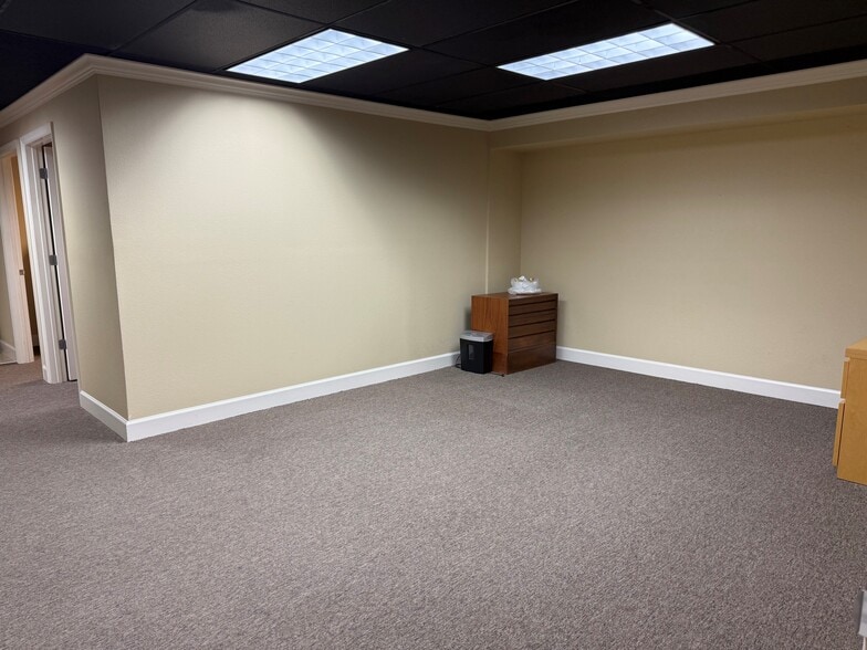 More Photos Of 221 W State Road 434, Longwood Office For Sale