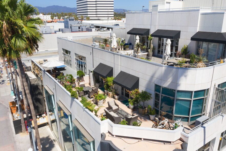 More Photos Of 301 Arizona Ave, Santa Monica Office For Lease