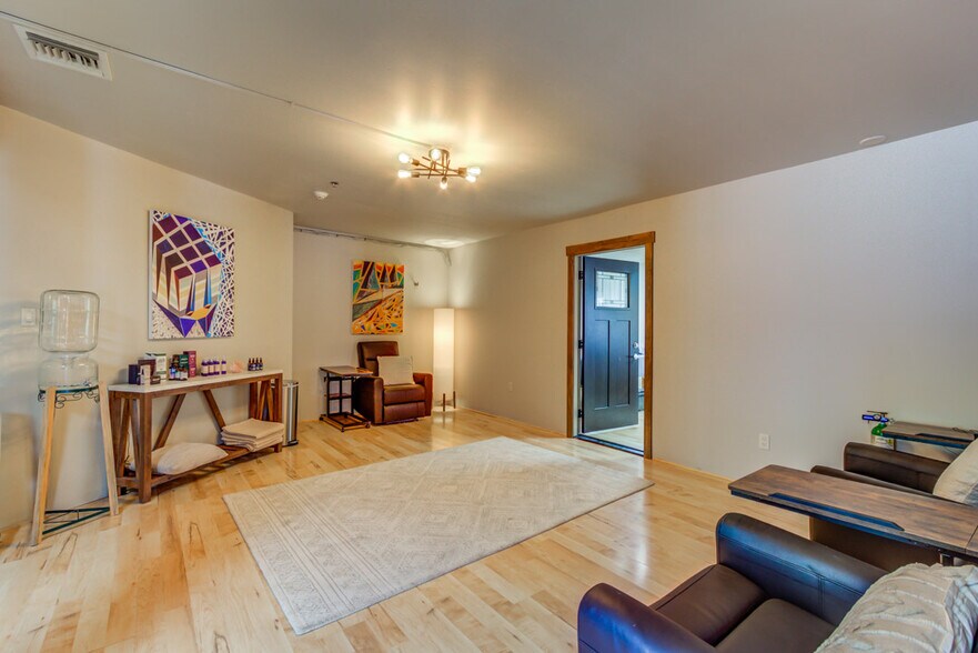 More Photos Of 45 Birch Blvd, Sedona Medical For Lease