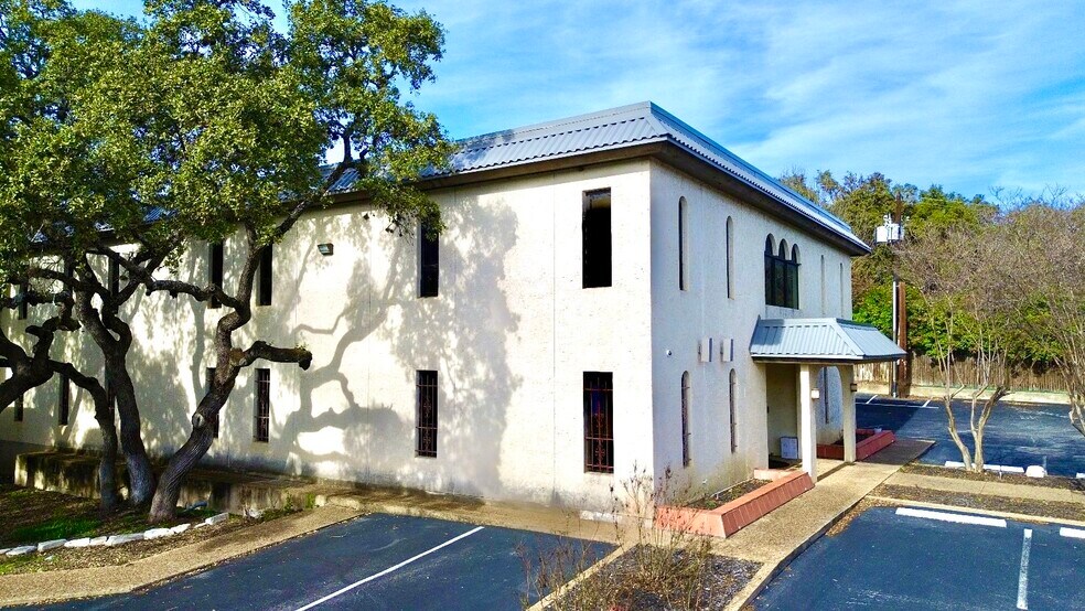 More Photos Of 975 W Bitters Rd, San Antonio Medical For Sale