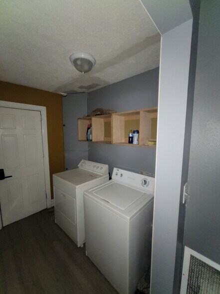 More Photos Of 2536 Indianapolis Ave, Indianapolis Apartments For Sale