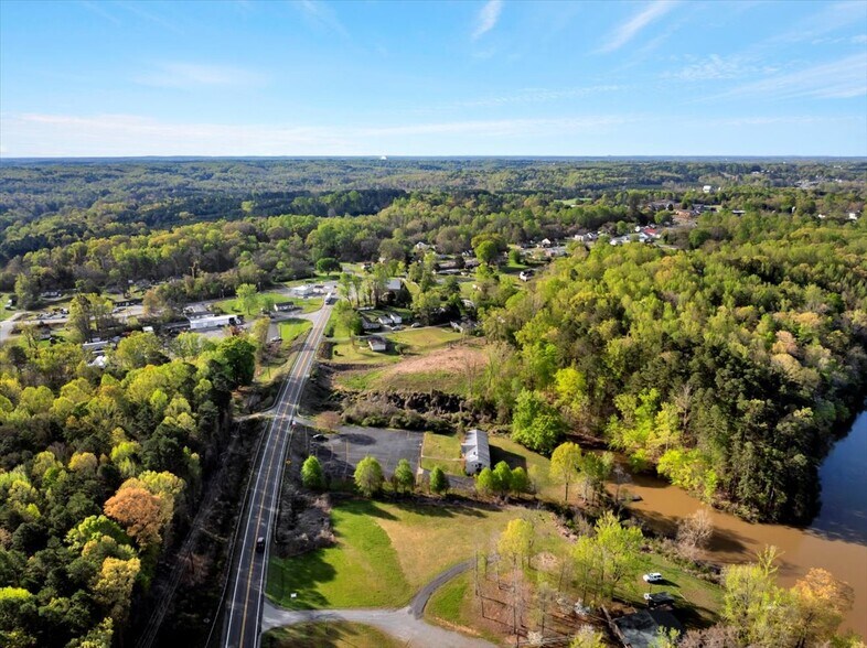 More Photos Of 1055 L P Bailey Memorial Hwy, Halifax General Retail For Sale