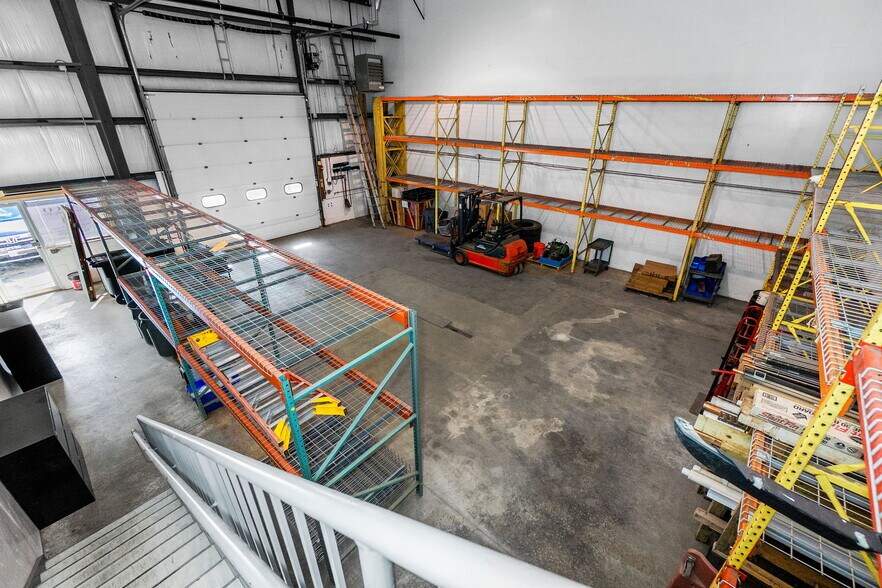 More Photos Of 3 Ajootian Way, Middleton Warehouse For Sale