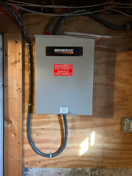 More Photos Of 15 Irving Ave, Granville Office For Sale