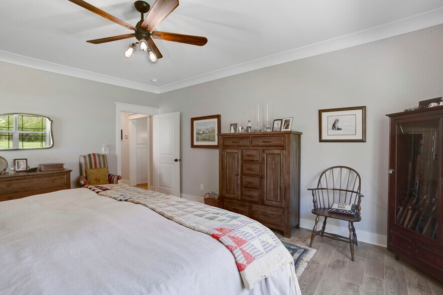 More Photos Of , Young Harris Specialty For Sale