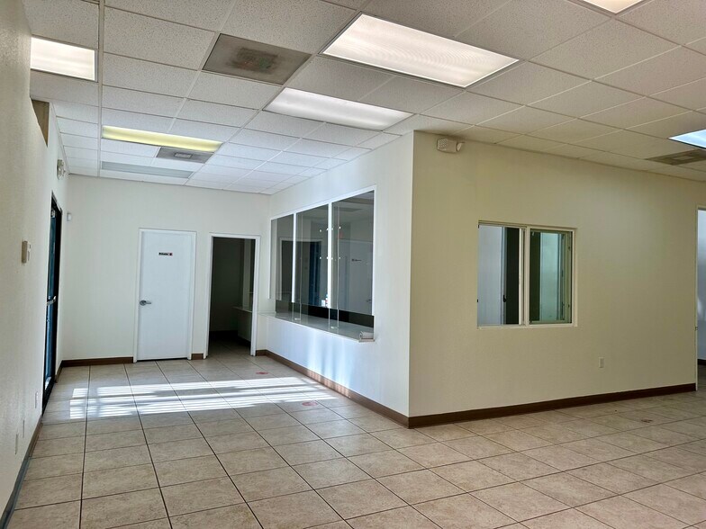 More Photos Of 1412-1440 N Eastern Ave, Las Vegas Unknown For Lease