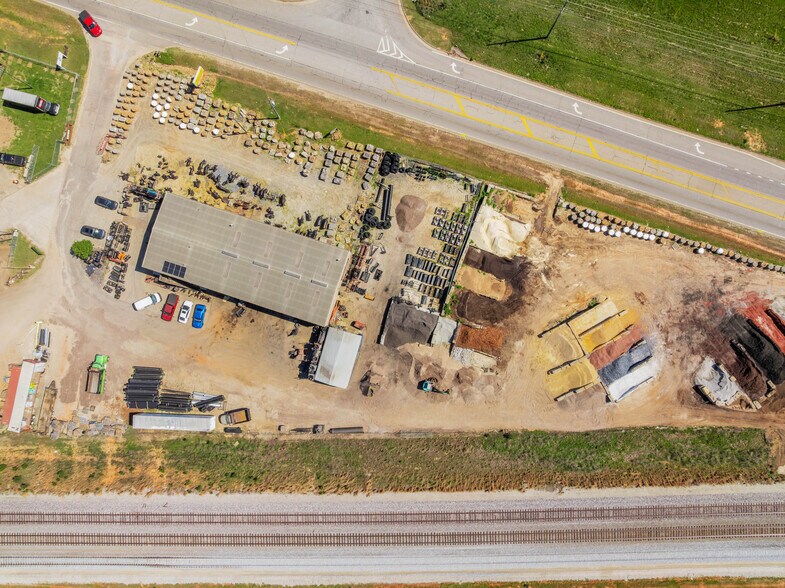 More Photos Of 1950 Highway 42 S, McDonough Flex For Sale