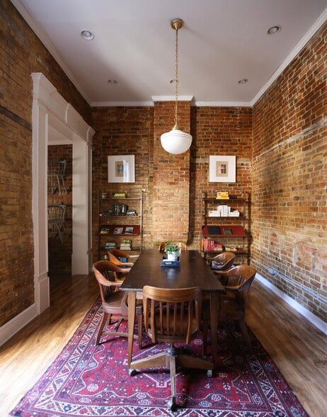 More Photos Of 221 E Clay St, Richmond Storefront Retail Residential For Lease