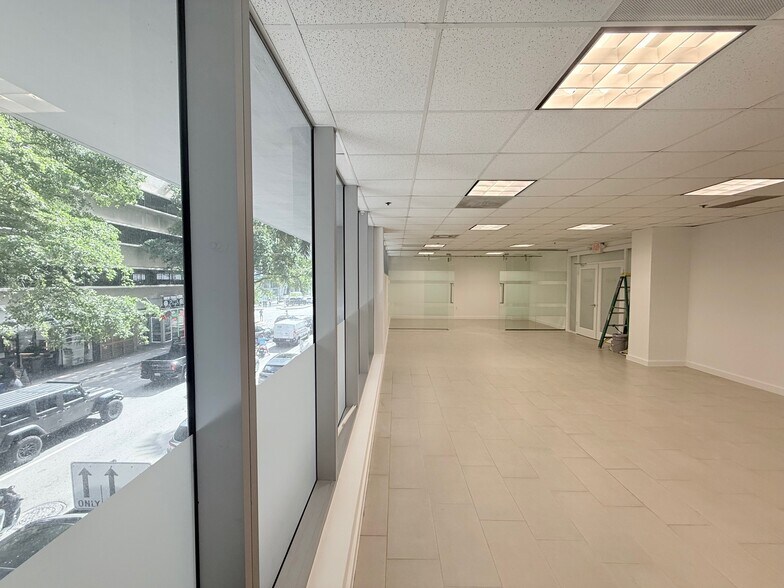 More Photos Of 150 SE 2nd Ave, Miami Office Residential For Sale