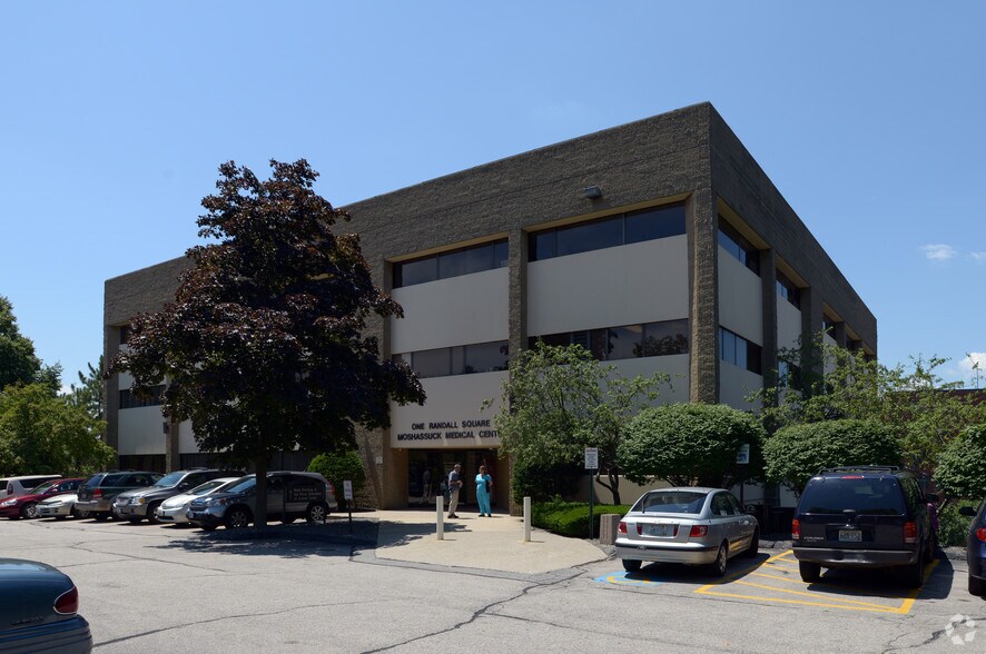 More Photos Of 1 Randall Sq, Providence Medical For Sale