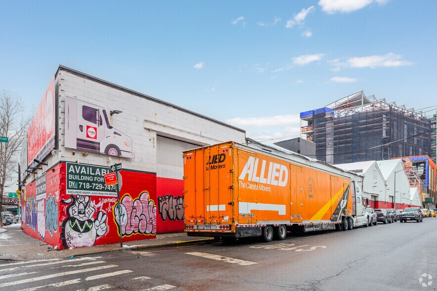 More Photos Of 175 W Canal St, Bronx Warehouse For Lease
