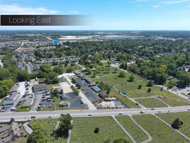 More Photos Of 631 N Green St, Brownsburg Freestanding For Sale