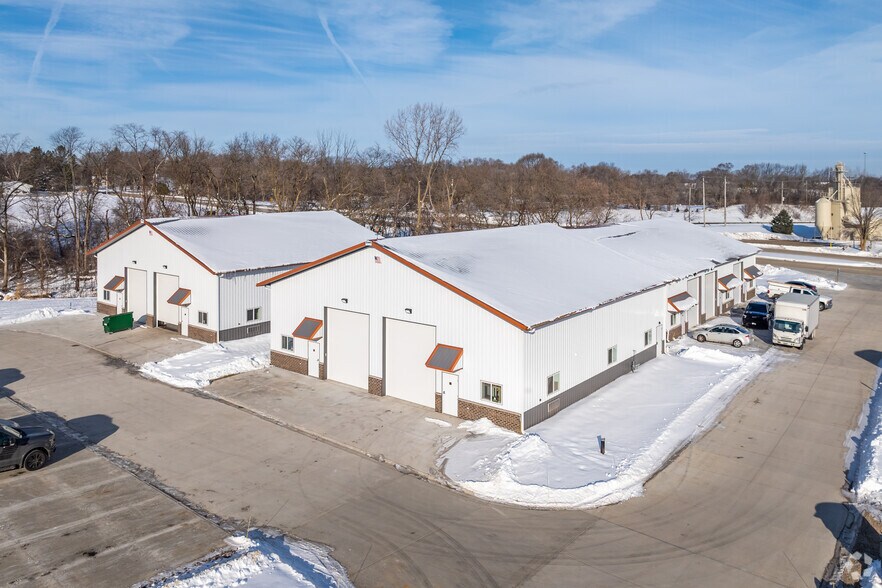 Primary Photo Of 3439 County Hwy D, West Bend Manufacturing For Lease