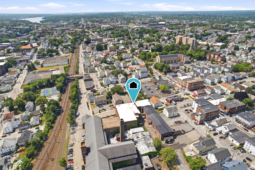 More Photos Of 59 Foundry St, Central Falls Manufacturing For Sale