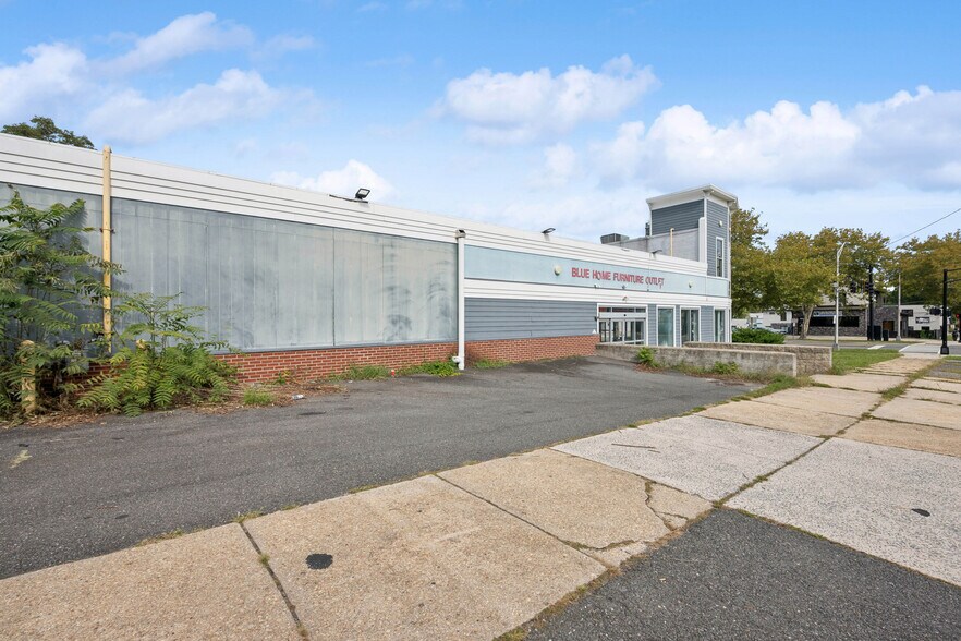 More Photos Of 235-239 W Landis Ave, Vineland Freestanding For Sale