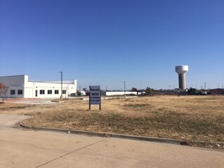 More Photos Of 10 Regency Dr, Wylie Light Distribution For Lease