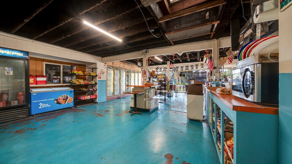 More Photos Of 8335 Park Ter, Houston General Retail For Sale