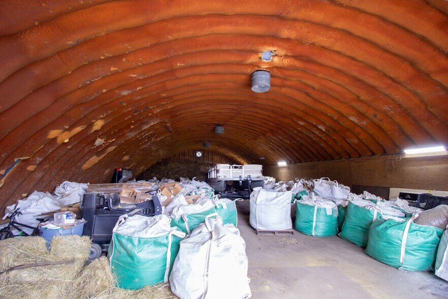 More Photos Of 6924 Peck Rd, Eaton Rapids Industrial For Sale