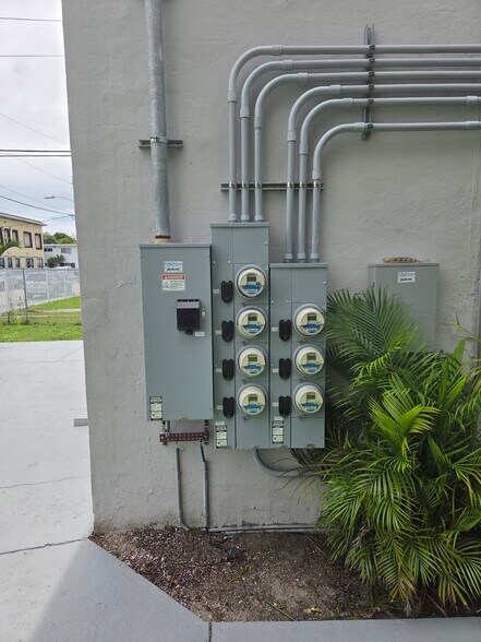 More Photos Of 120 SW 20th Ave, Miami Apartments For Sale