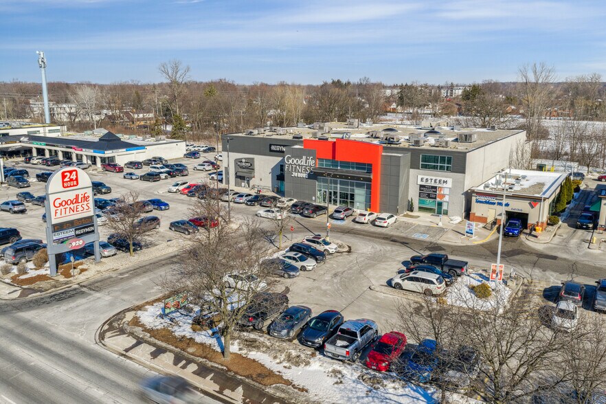 More Photos Of 3920 Dougall Ave, Windsor Storefront For Sale