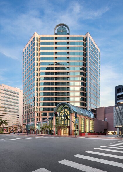 Primary Photo Of 501 W Broadway, San Diego Office For Lease