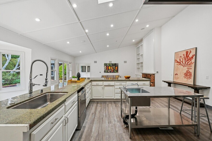 More Photos Of 1605 Lucas Valley Rd, San Rafael Healthcare For Sale