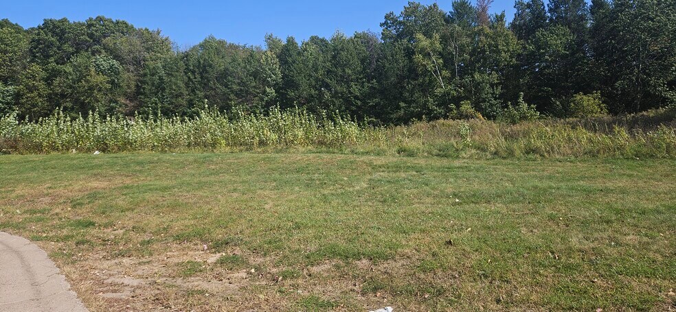 More Photos Of Golf Terrace, Eau Claire Land For Sale