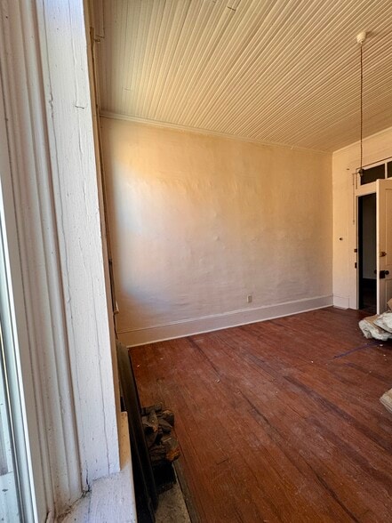 More Photos Of 2720 Cleveland St, Elloree Storefront Retail Residential For Sale