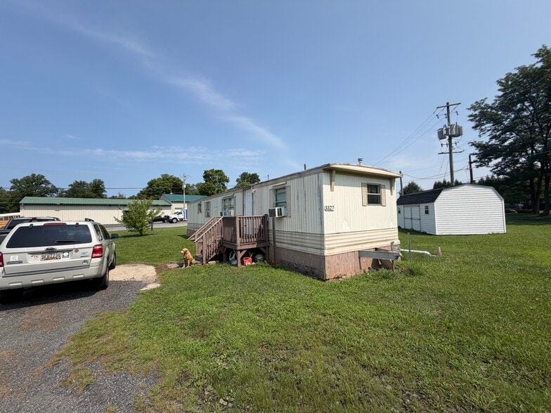 More Photos Of 3326 Forge Hill Rd, Street General Retail For Sale