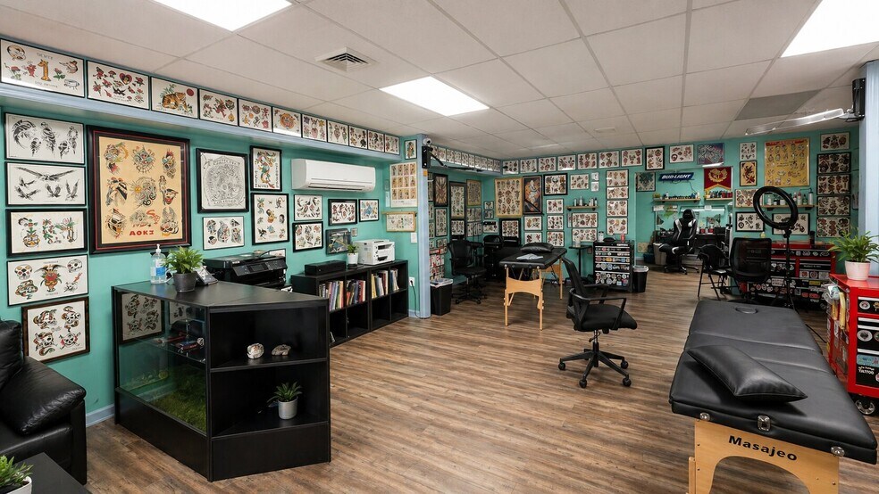 More Photos Of 71 Albany Ave, Kingston Storefront Retail Office For Sale