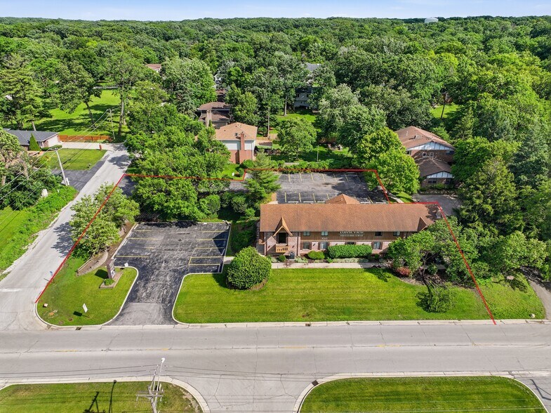 More Photos Of 8265 S Archer Ave, Willow Springs Medical For Lease