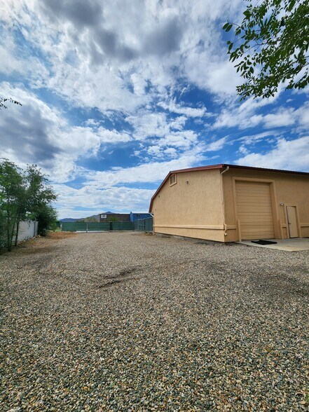 More Photos Of 6570 E 6th St, Prescott Valley Warehouse For Lease