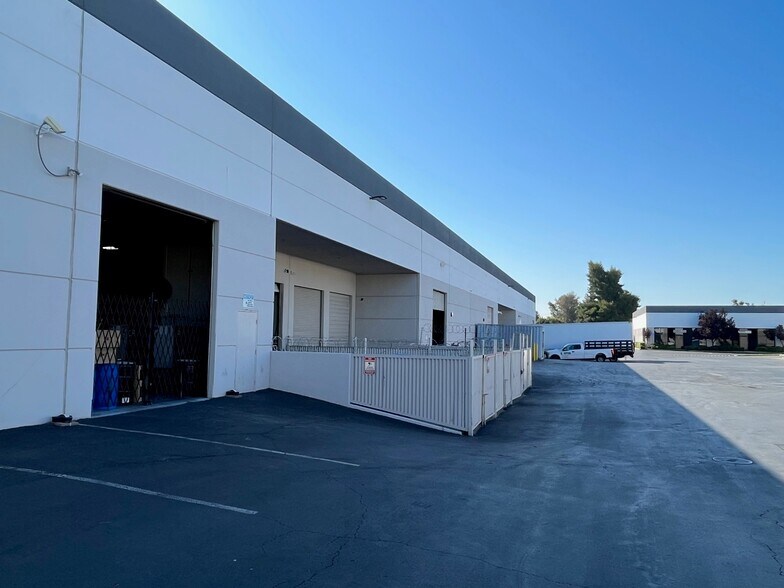 More Photos Of 1030 Commercial St, San Jose Unknown For Lease