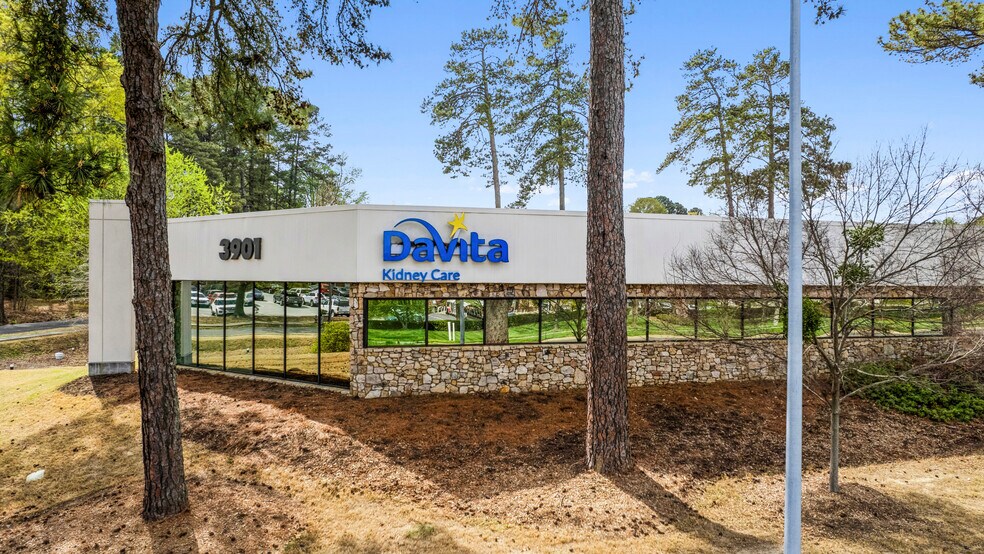 Primary Photo Of 3901 N Roxboro Rd, Durham Medical For Sale