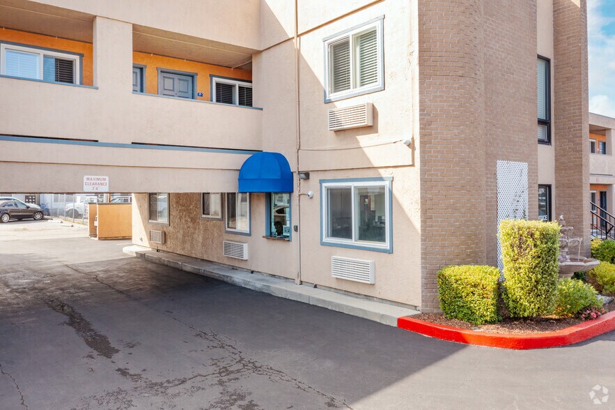 More Photos Of 1562 El Camino Real, San Carlos Hotel For Sale