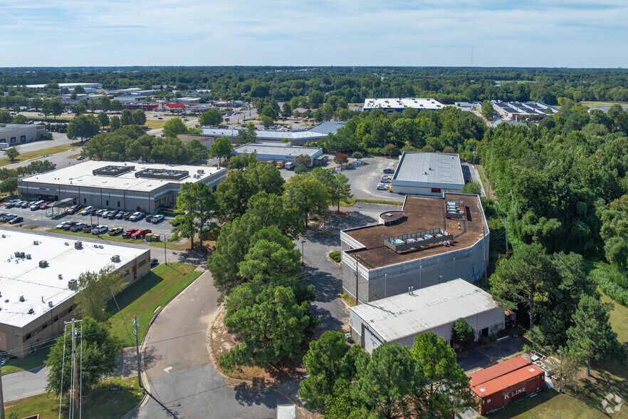 More Photos Of 7375 Adrianne Pl, Bartlett Light Distribution For Sale