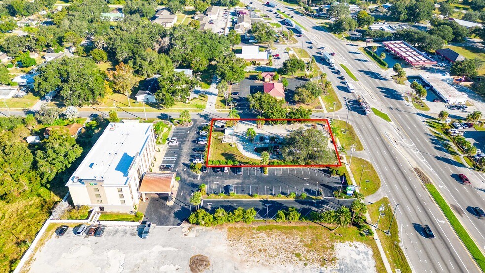 More Photos Of 1595 N Broadway Ave, Bartow Fast Food For Sale